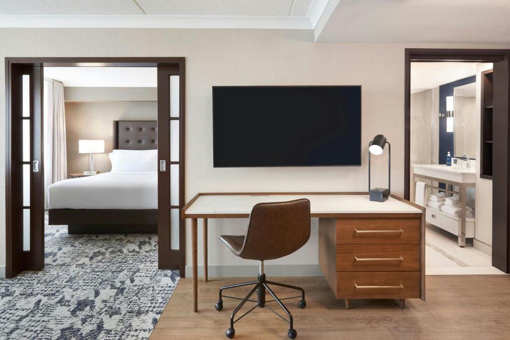 Four Points by Sheraton London - 