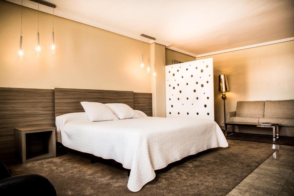 Hospedium Hotel Triana - imagen 3