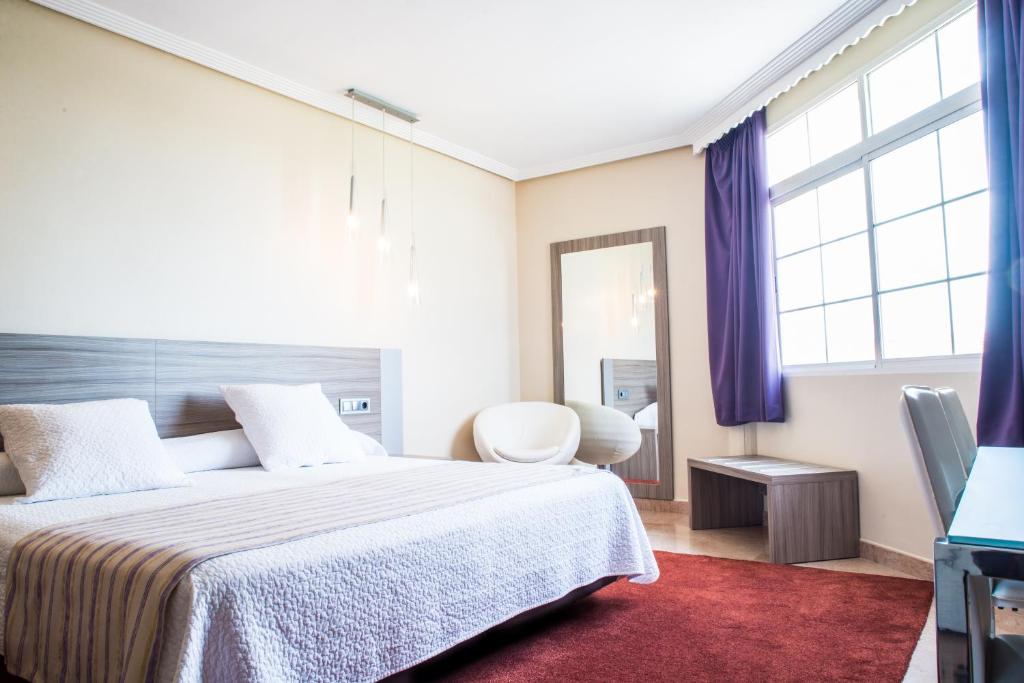 Hospedium Hotel Triana - imagen 4
