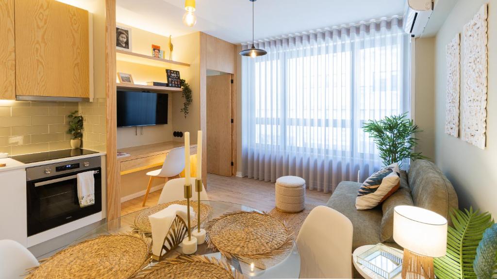 Damiao Charming Studio