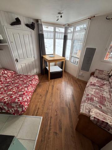 STUDIO ALLEGRO AVORIAZ ski au pieds vue sur lac