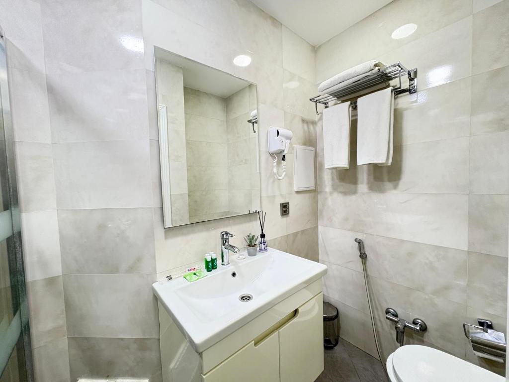 فضای داخلی Lunera Hotel Baku در باکو - تصویر ۳