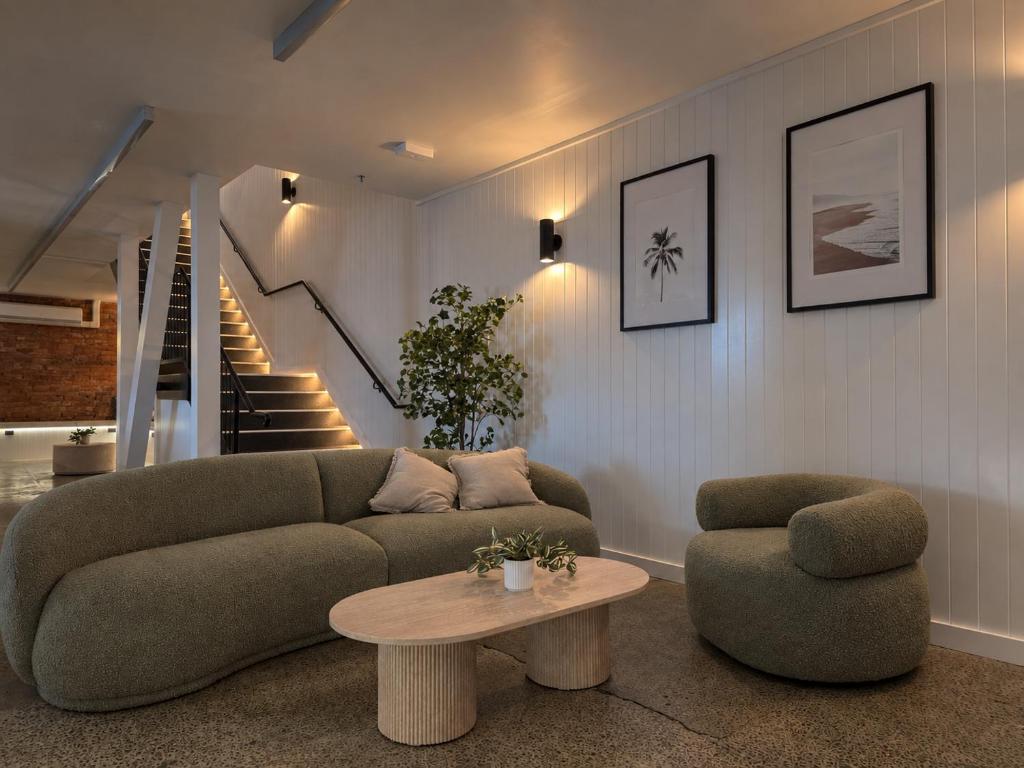 Bayside House - Housity