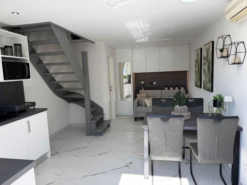 Crikvenica Apartment 9