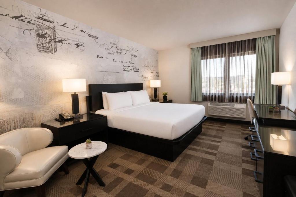 Silver Sevens Hotel & Casino - 