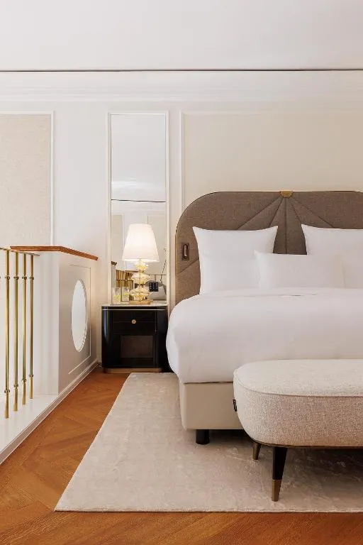 Imperial Gallery Suite with Terrace
