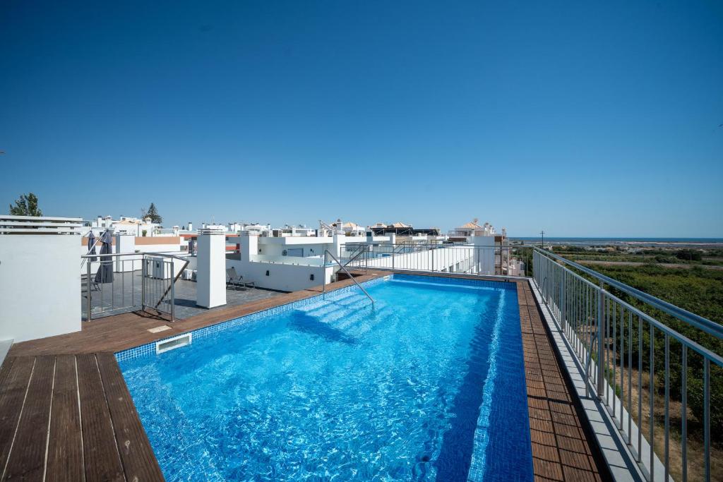 BeGuest Sea View Escape