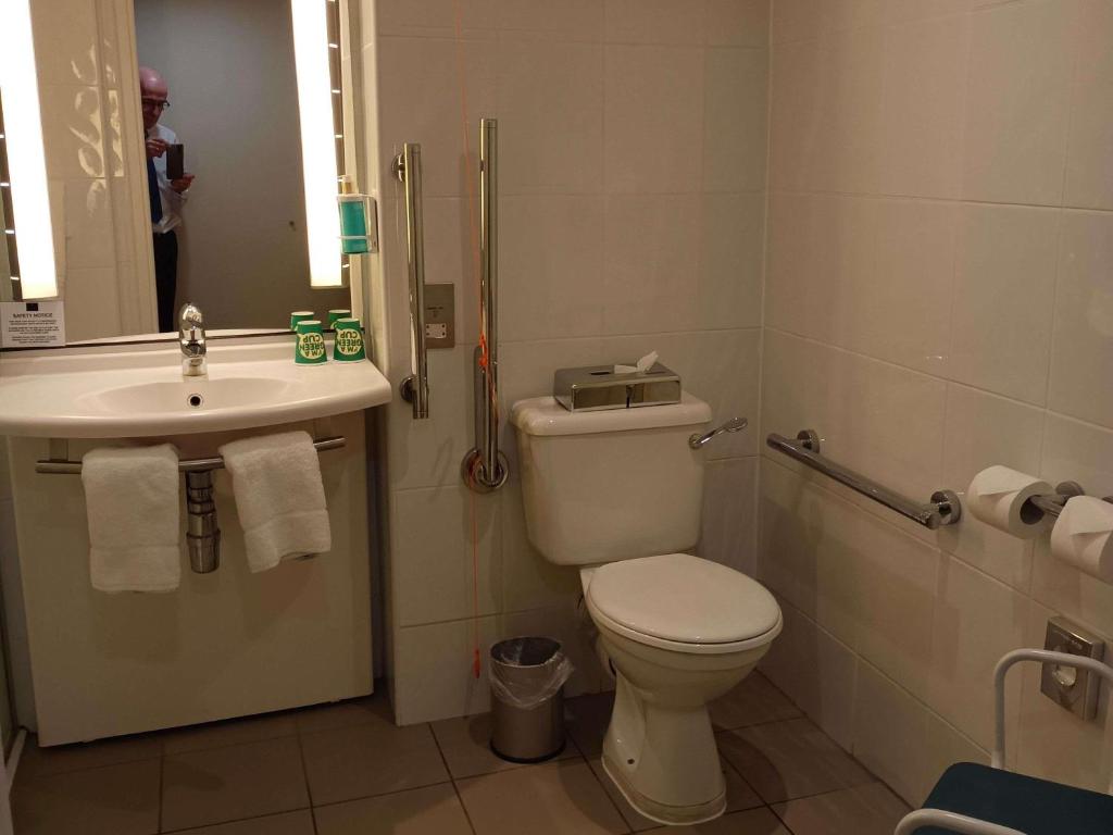 Novotel Manchester West - 
