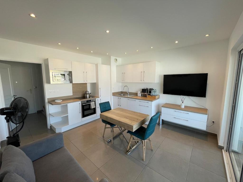 L'Escapade Cannoise, One bedroom apartment, terrace and garage