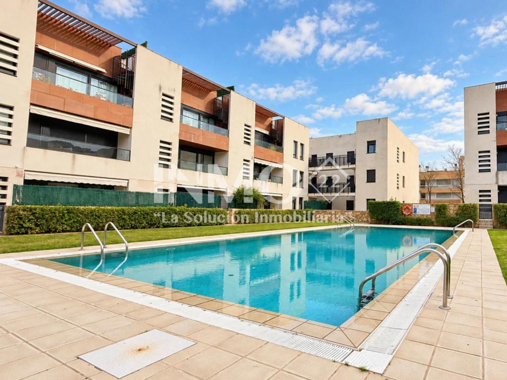 Moderno apartamento en Vilafortuny 153B - INMO22