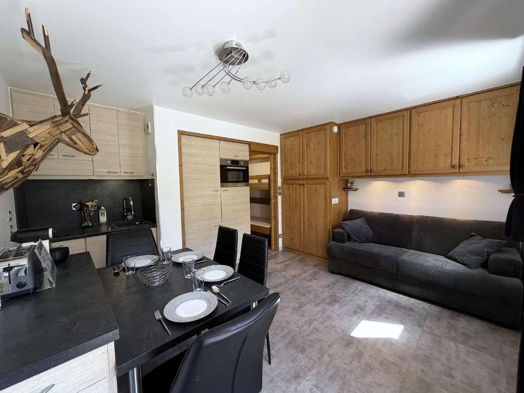 Appartement moderne et confortable au pied des pistes avec parking gratuit