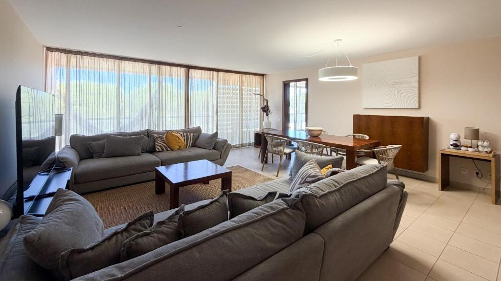 Herdade dos Salgados, T3 8E-1C, Vila das Lagoas