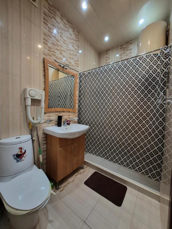 لابی و فضای عمومی My sweet home on Gadzhibekova 105-119 - تصویر ۵