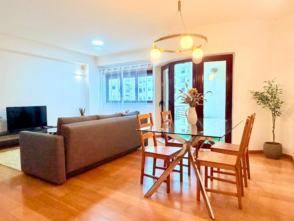 Lisbon 103D Apartment