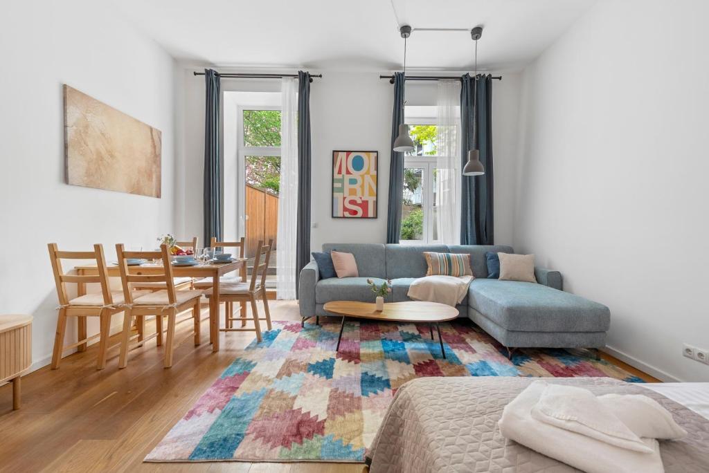 Thalia Garden Suites - 8 min to city center