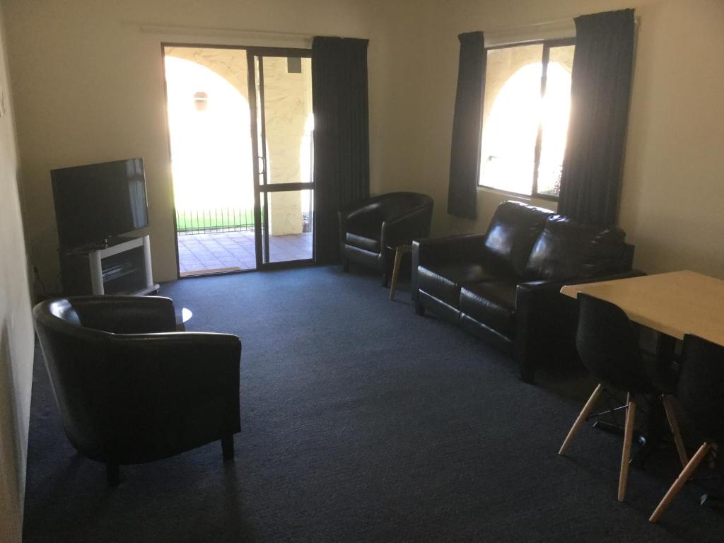 Captains Quarters Motor Inn - Resim 24