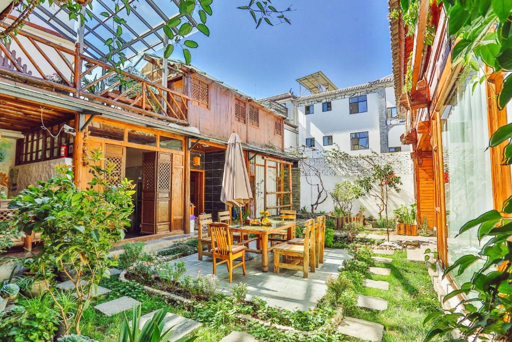 Το κτήριο όπου στεγάζεται  το hostel