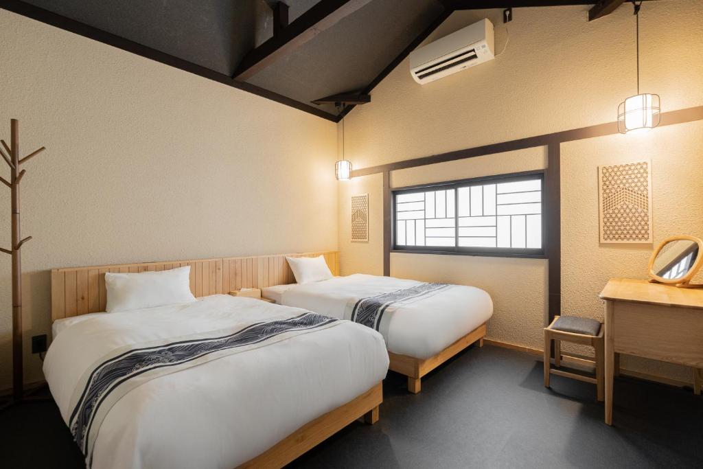 鶴Inn 鶴橋駅徒歩2分 難波 梅田 天王寺 関西空港 奈良へ直通 贅沢な和モダン一軒家 青波居