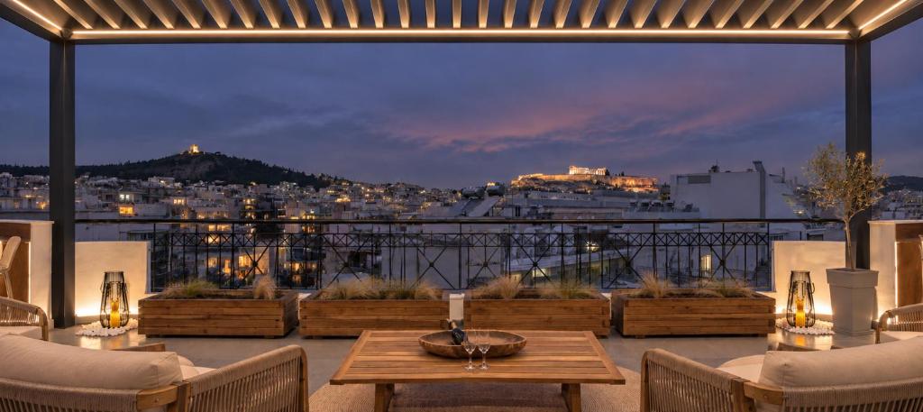 Parthenon Dream, breathtaking views with massage chair