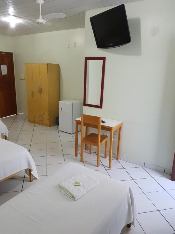  Hotel Super Economico