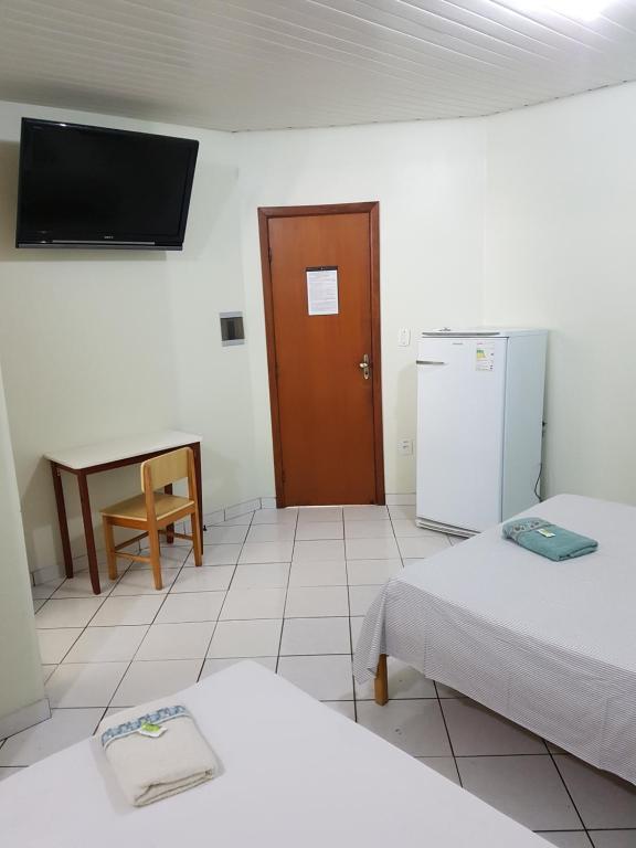  Hotel Super Economico