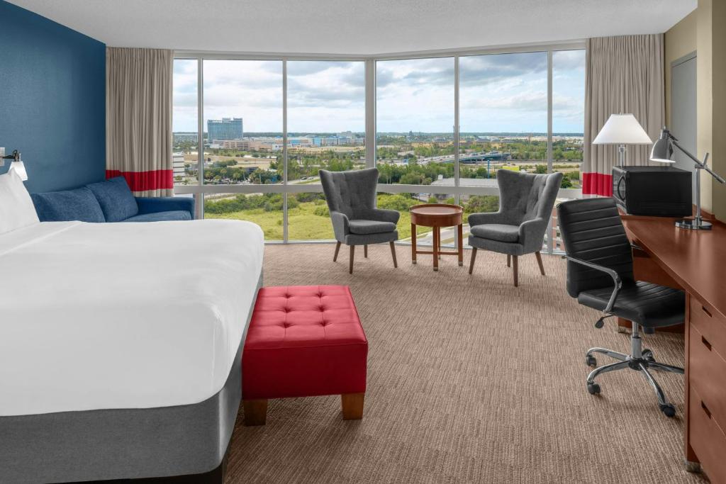 Four Points by Sheraton Orlando International Drive - 