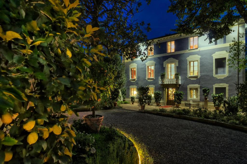 Zahrada ubytování Resort Dei Limoni