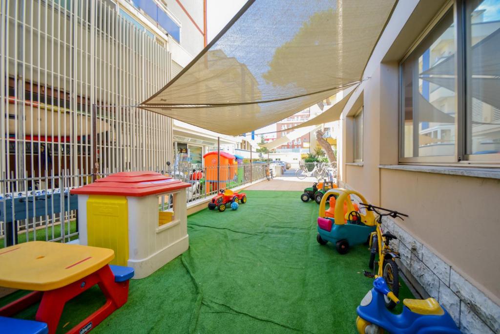 Herní místnost nebo prostor pro děti v ubytování Hotel Mirabella
