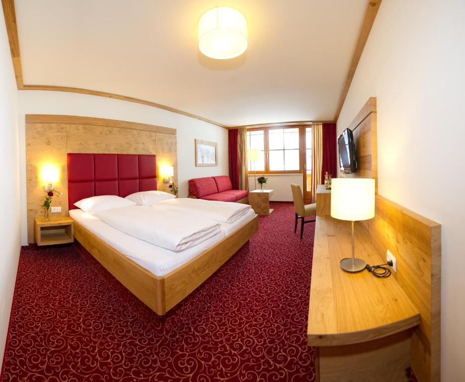 Posteľ alebo postele v izbe v ubytovaní Hotel Roslehen