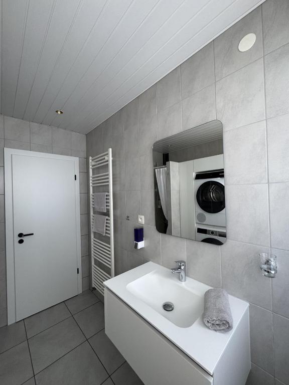 Appartement des 3 pays. 2 mn de Bâle+ Free parking – photo 26