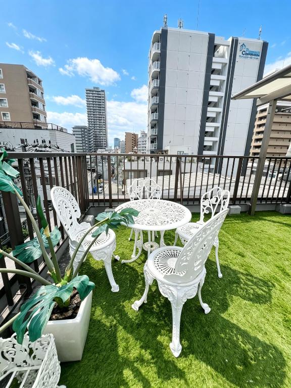 家庭房-中央区-心斋桥-道顿堀-黑门市场-大阪城公园-梅田-京都-神户-奈良-车站200m-独立卫浴-二室一厅一厨一卫一浴