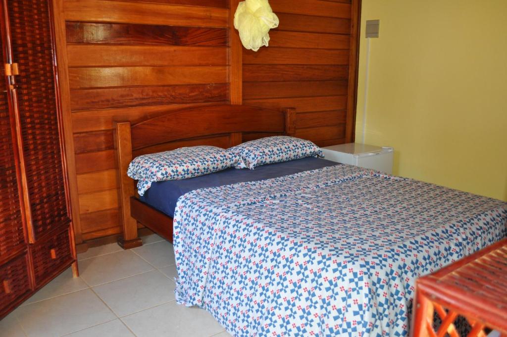 Uma cama ou camas num quarto em Sitio Os Tres