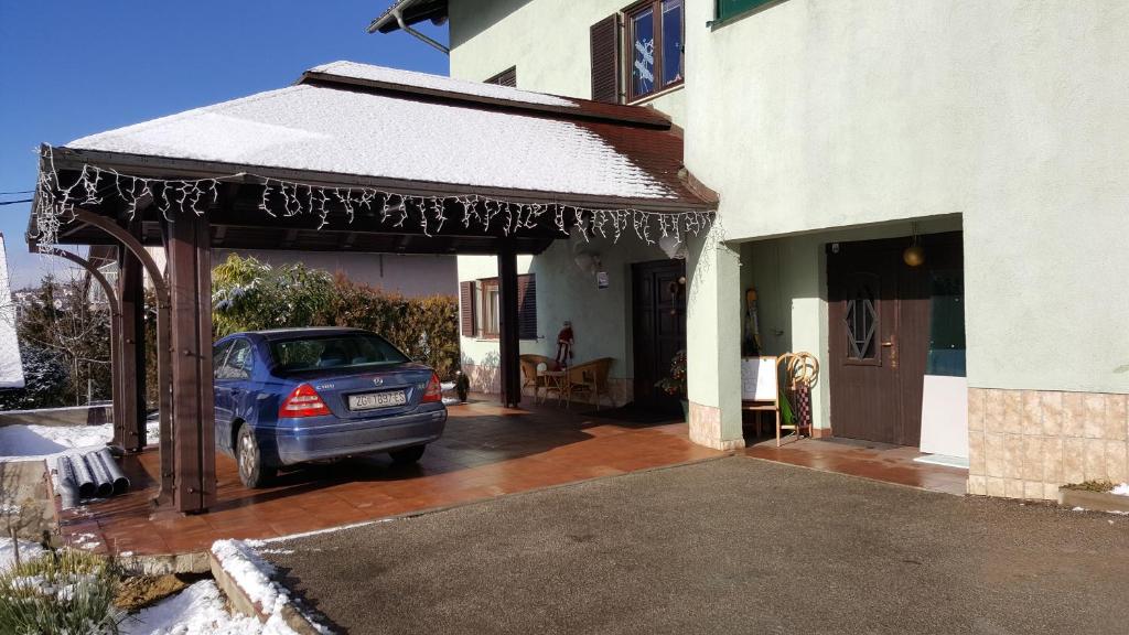 Apartment Comeback - 7