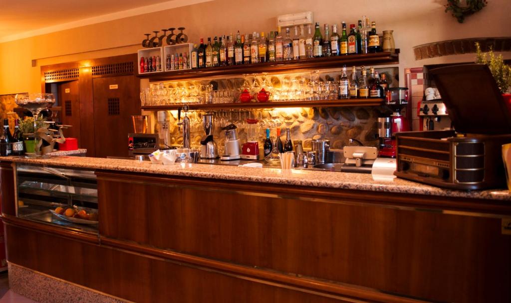 Lounge nebo bar v ubytování Boutique Hotel Corte Malaspina