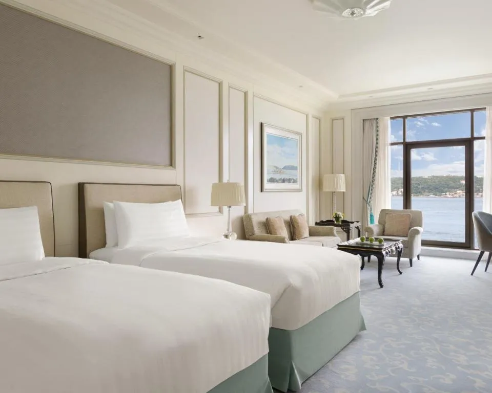 Premier Twin Room with Bosphorus View