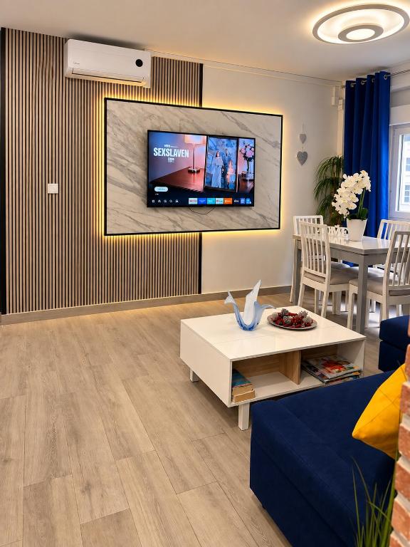 Rambla Apartment by the Sea