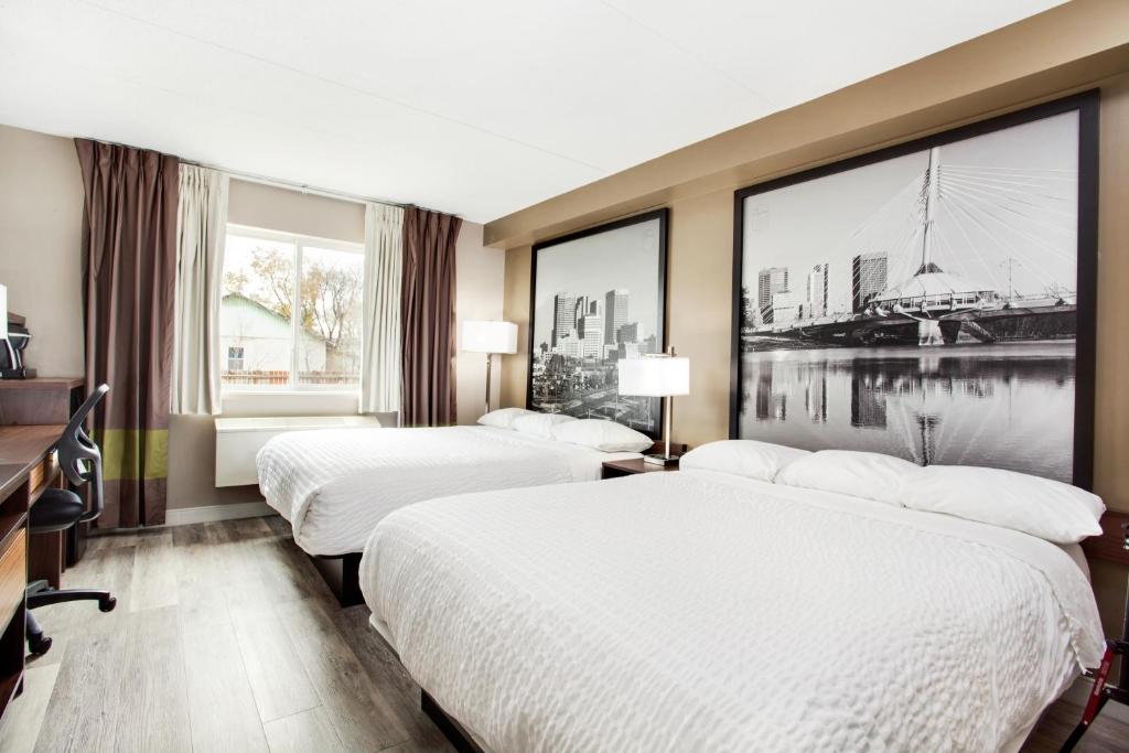 
Deluxe Queen Room with Two Queen Beds - Pet Friendly
