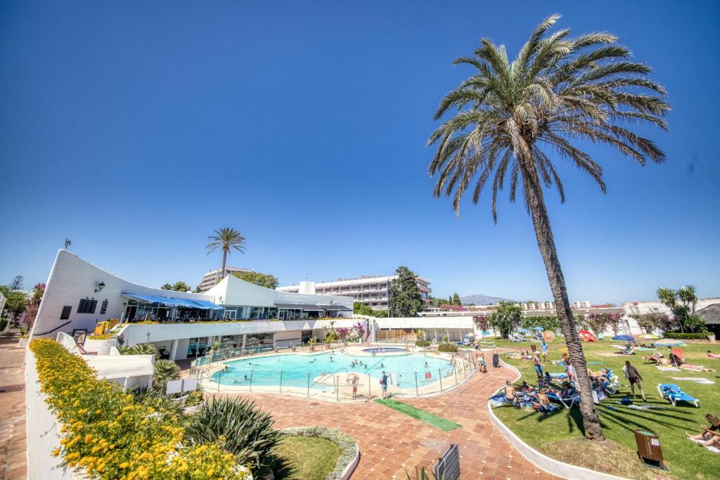 Estepona - Villacana apartamento con solarium privado PI22