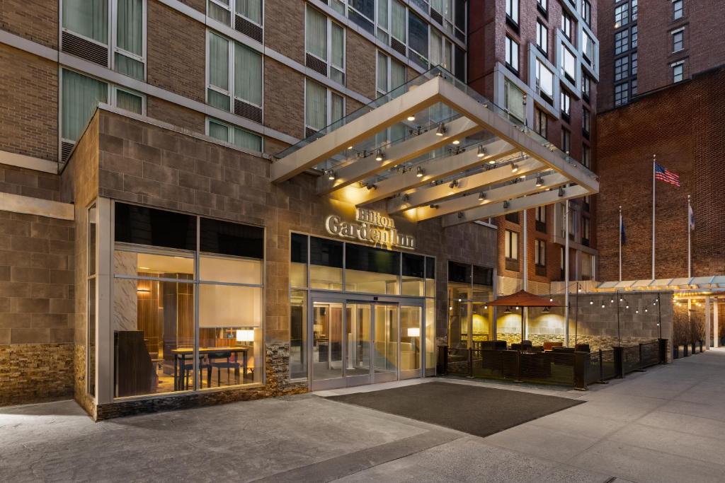Hilton Garden Inn West 35th Street