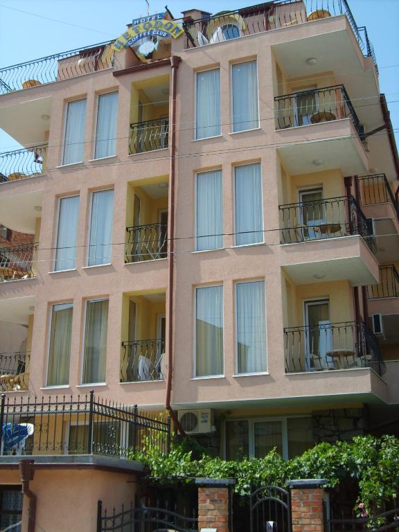 Budova, kde se hotel nachází