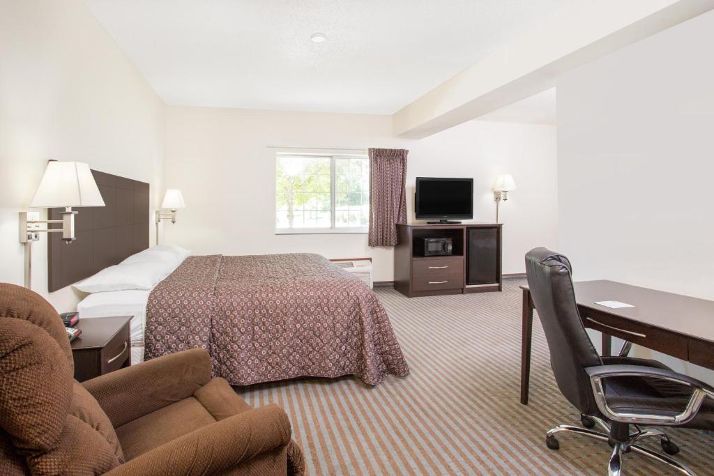 Super 8 by Wyndham Cedar Falls - Suite Lit King-Size - Non-Fumeurs