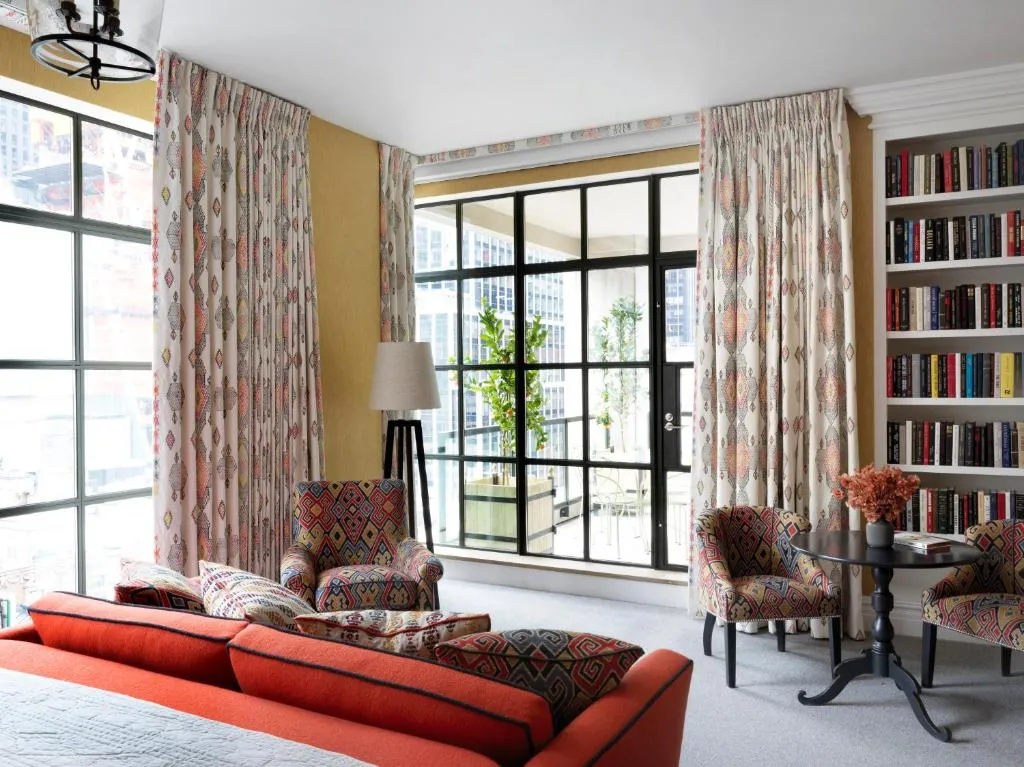 Junior Terrace Suite