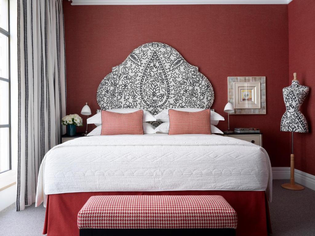 The Whitby Hotel - 