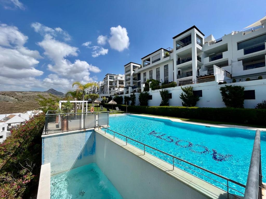 Luxury Retreat Panoramic Views Los Flamingos