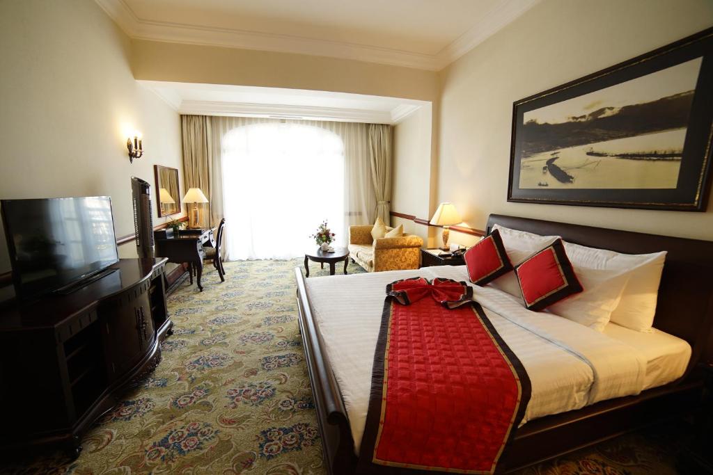 TV a/nebo společenská místnost v ubytování Sammy Dalat Hotel