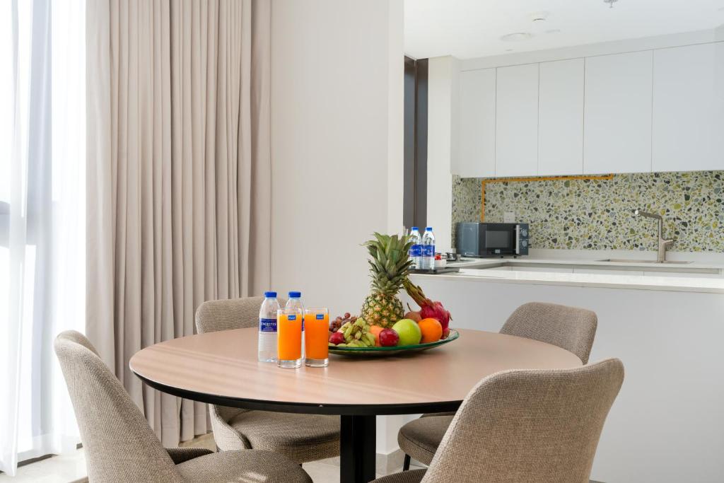 امکانات Samaya Holiday Homes - Neva Residences JVC - تصویر ۴