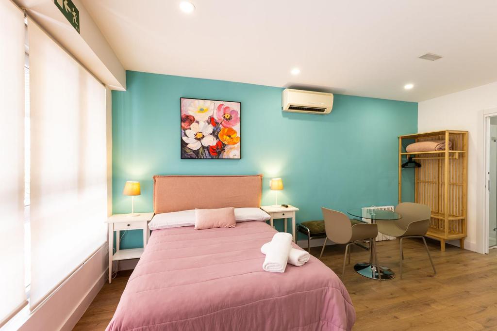 Moncloa room apartments