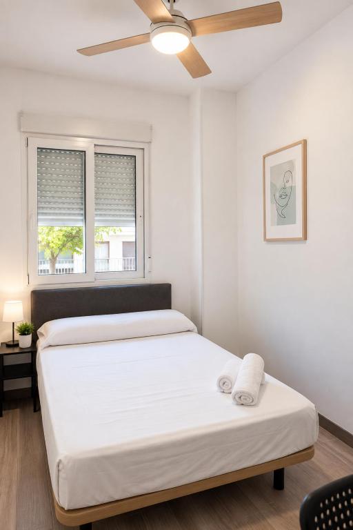 Aliaga Rooms