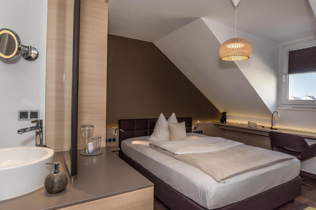 Bavaria Boutique Hotel - 10