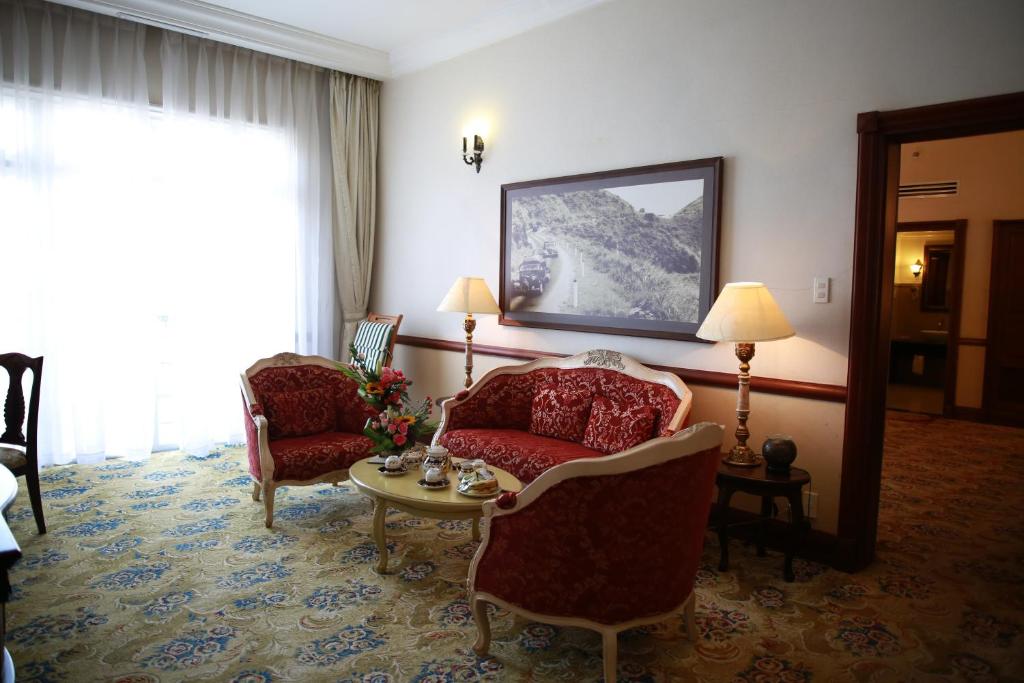 Posezení v ubytování Sammy Dalat Hotel